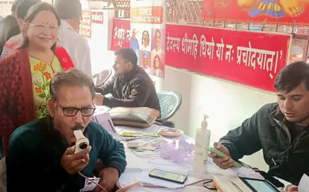 Noida news : नोएडा डायबिटिक फोरम द्वारा निशुल्क चिकित्सा