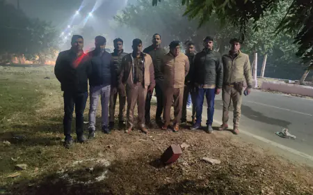 Noida News : नोएडा में बदमाशों ने पुलिस टीम पर चलाई गोली, बदमाश हुआ घायल