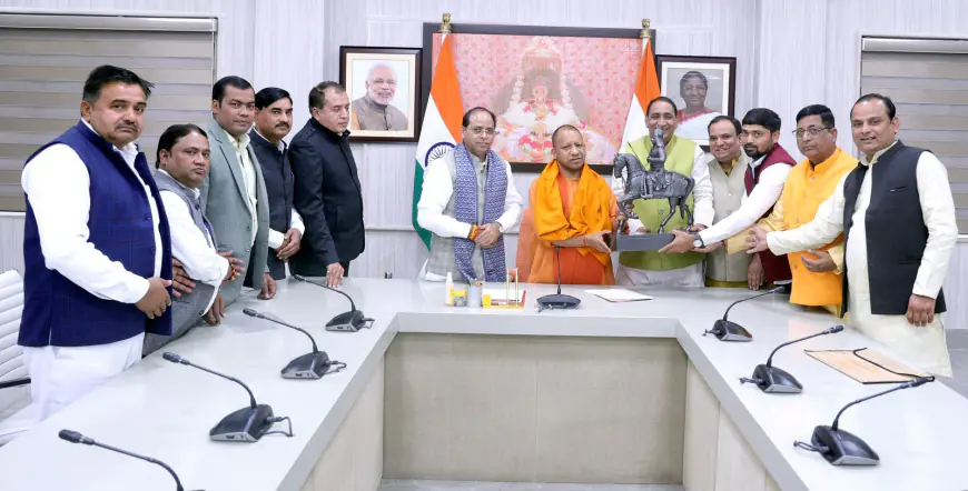 मुख्यमंत्री योगी आदित्यनाथ से मिला भाजपा का प्रतिनिधिमंडल