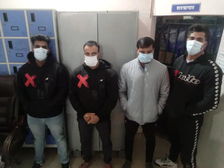 Noida News : चेरी काउंटी सोसायटी में कार चालक से मारपीट, चार दबंग गिरफ्तार