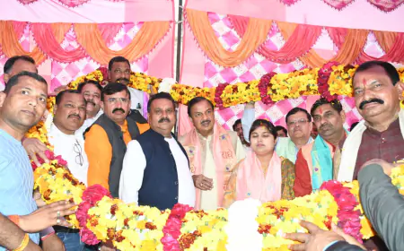 Noida News : सांसद डा. महेश शर्मा ने कहा क्षेत्र का विकास डबल इंजन की सरकार से संभव