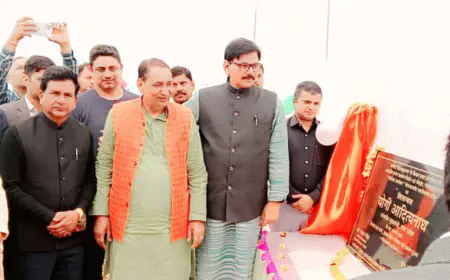 Noida News : माध्यमिक विद्यालयों  का होगा़ कायाकल्प, निर्माण कार्यों का हुआ शिलान्यास