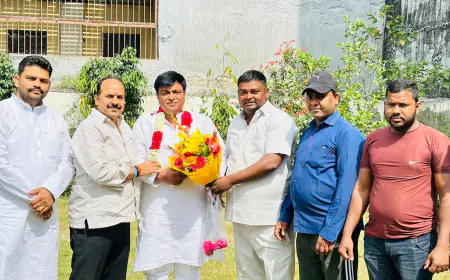 NOida News : नोएडा में नव नियुक्त महानगराध्यक्ष मुकेश यादव का कांग्रेस कार्यकर्ताओं ने किया स्वागत