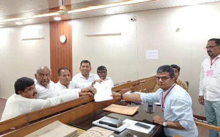 Noida News : गौतमबुद्ध नगर में सांसद बनने के लिए राजेंद्र सिंह सोलंकी समेत 7 प्रत्याशियों ने किया नामांकन, सांसद डा. महेश शर्मा आज दाखिल करेंगे नामांकन-पत्र