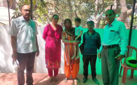 Noida News : तीन दिन से लापता बच्चे को पुलिस ने परिजनों से मिलवाया