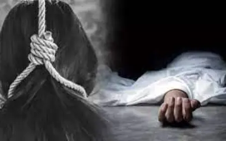 Noida News : मानसिक तनाव के चलते महिला ने की आत्महत्या