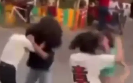 Noida news : सोशल मीडिया पर हुई कमेंट की लड़ाई सड़क पर पहुंची, आपस मे भिड़ीं छात्राएं