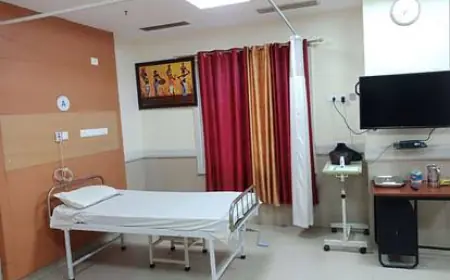 Noida News : नोएडा के जिला अस्पताल में अब प्राइवेट रूम लेने पर देने होगें  शुल्क