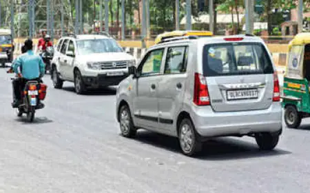 Noida News : गलत दिशा में वाहन चला रहे 794 लोगों का हुआ चालान