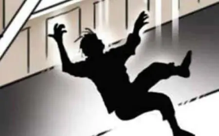 Noida News : दोस्त के घर से युवक ने लगाई छलांग, मौत ,जांच में जुटी पुलिस