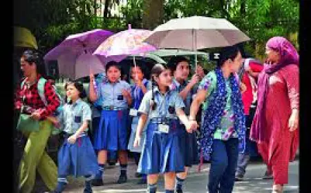 Noida News : हीट वेव के चलते कक्षा आठवीं तक के सभी बोर्ड के स्कूलों में सोमवार से ग्रीष्मकालीन अवकाश