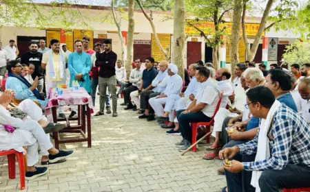 Greater Noida News : जमीन देने वाले किसानों ने विधायक से मांगा मुआवजा