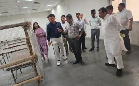 Noida News :  जिला निर्वाचन अधिकारी ने मतगणना की तैयारियों का लिया जायजा, अधिकारियों को दिए निर्देश