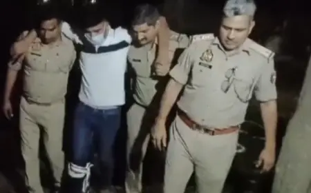 Noida News : शातिर लुटेरा मुठभेड़ के दौरान गिरफ्तार, पैर में लगी गोली