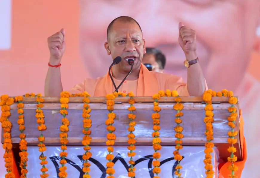 Farrukhabad : भारत की धरती राम-कृष्ण की, जेहाद की नहीं : योगी आदित्यनाथ
