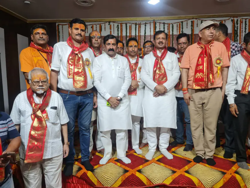 Noida News : भगवान परशुराम जयंती पर भव्य कार्यक्रम का आयोजन