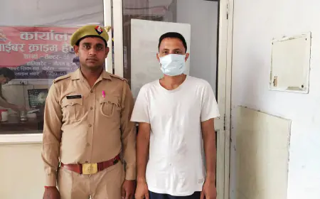 Noida News : बाइक टैक्सी चलाने का झांसा देकर ठगी करने वाला 25 हजार का इनामी गिरफ्तार
