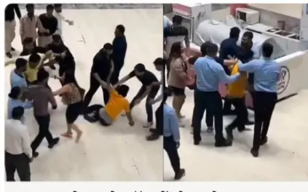 Noida News : जीआईपी मॉल में दो पक्षों में हुई जमकर मारपीट, वीडियो वायरल