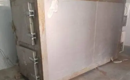 Noida News: अज्ञात शवो को रखने के लिए पोस्टमार्टम हाउस पर डीप फ्रीजर चालू