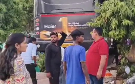 Noida News : फरार बस चालक की तलाश में कई ठिकानों पर दबिश जारी