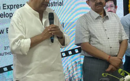 Greater Noida News : उत्तर प्रदेश के मुख्यमंत्री का सपना होगा सरकार फिल्म सिटी के निर्माण के लिए  बोनी कपूर ने समझौता पत्र पर किया साइन