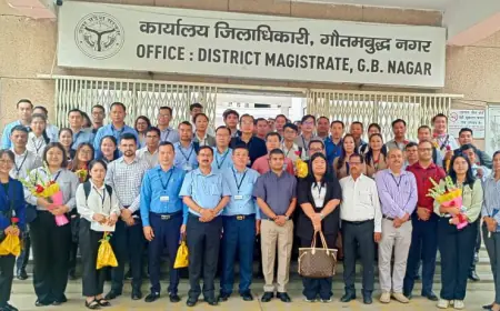 Noida News : कंबोडिया के प्रशासनिक अधिकारियों ने जिले के प्रशासनिक व्यवस्था का किया अध्ययन