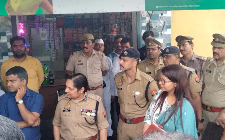 Greater Noida News : सीपी और डीएम ने ग्राम छौलस का किया दौरा, ताजियेदारों व स्थानीय लोगों से की बातचीत