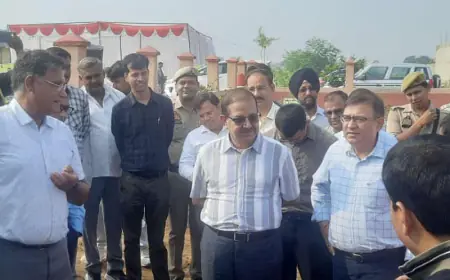 Greater Noida News : यमुना प्राधिकरण के सीईओ ने किया वृक्षारोपण जन महोत्सव का शुभारम्भ