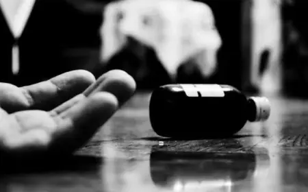 Noida News : महिला समेत चार लोगों ने की आत्महत्या, दो महिलाओं ने खाया जहर