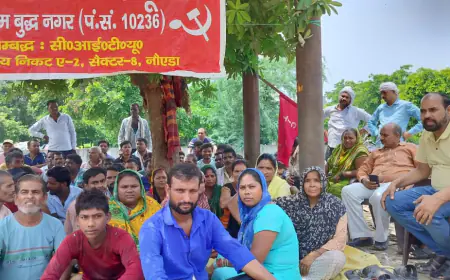 Greater Noida News : साप्ताहिक बाजार के दुकानदारों ने दबंगों के खिलाफ की आम सभा