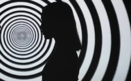 Greater Noida News : दो बदमाशों ने महिला को सम्मोहित करके लाखों रुपए कीमत का जेवरात किया चोरी