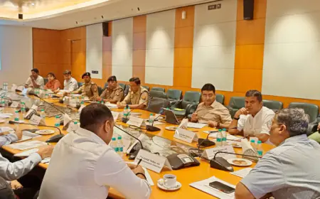 Greater Noida News : 25 सितंबर से यूपी इण्टरनेशनल ट्रेड शो का होगा आयोजन, प्रमुख सचिव ने की तैयारियों की समीक्षा