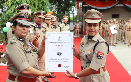 Noida News : गौतम बुद्ध नगर के 27 पुलिस कर्मियों को उत्तर प्रदेश के डीजीपी ने मेडल से नवाजा