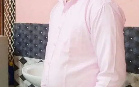 Greater Noida News : ग्रेटर नोएडा की सड़कों पर सांडों की लड़ाई में युवक की गई जान