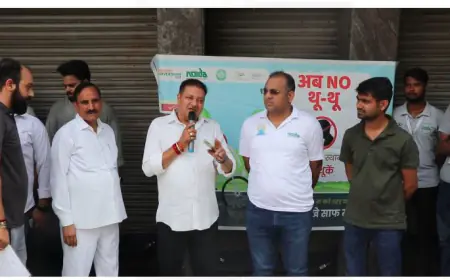 Noida News : नोएडा के तीन सेक्टरों में प्राधिकरण ने चलाया सफाईगिरी व नो थू-थू अभियान