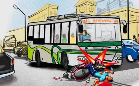 Greater Noida News : वीवो कंपनी के बस चालक ने बाइक सवार युवक को मारी टक्कर, मौत