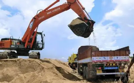 Greater Noida News : अवैध खनन करने वालों के खिलाफ मुकदमा दर्ज ट्रैक्टर ट्राली जप्त