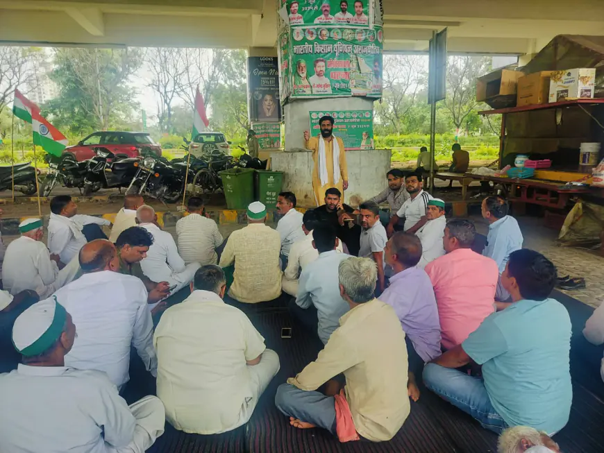 Greater Noida News : ग्रेनो प्राधिकरण पर किसानों का अनिश्चितकालीन धरना जारी, 23 को होगी महापंचायत