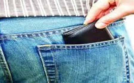 Noida News : बाजार में खरीदारी करने गए व्यक्ति की जेब से मोबाइल फोन चोरी