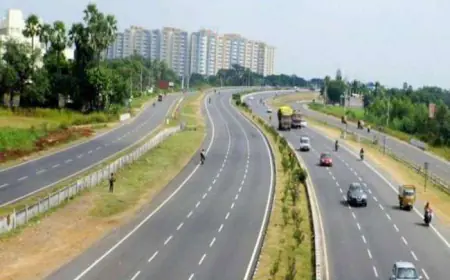 Noida News : जाम की समस्या दूर करने के लिए नोएडा में बनेगा माॅडल रोड