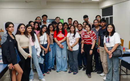 Noida News : नोएडा में छात्रों को ’कॉन्सेप्ट टू क्रिएशन’ कार्यशाला में फैशन व क्ले मॉडलिंग का मिला व्यवहारिक ज्ञान