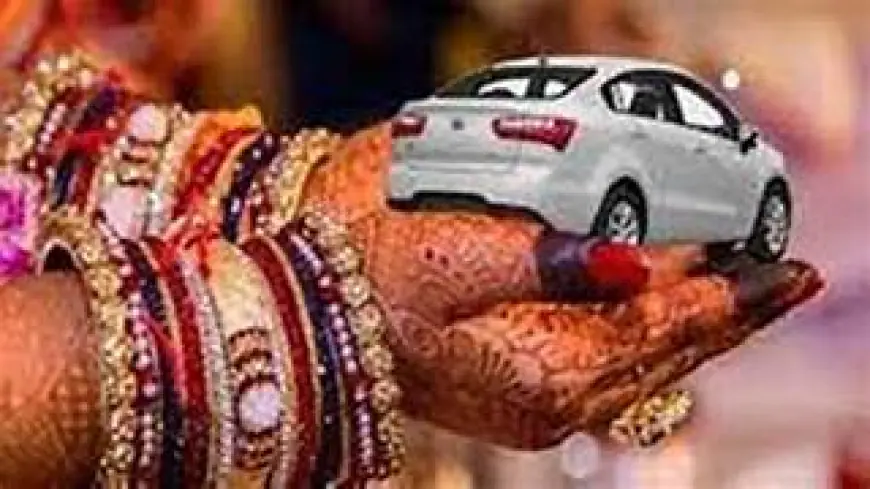 Greater Noida News : महिला के पति समेत तीन लोगों के खिलाफ दहेज उत्पीड़न का मुकदमा दर्ज