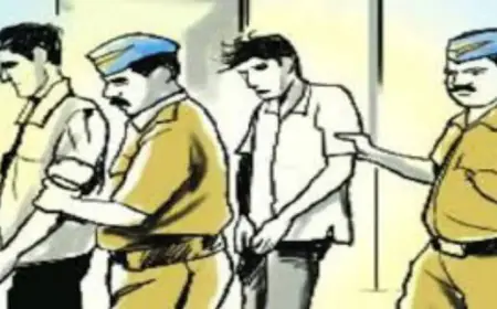 Jewar News : दो शातिर वाहन चोर गिरफ्तार, चोरी की सात मोटरसाइकिल बरामद