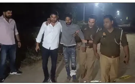 Noida News : पुलिस मुठभेड़ में दो बदमाश गिरफ्तार, पैर में लगी गोली