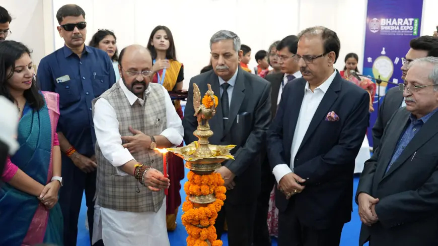 Greater Noida News : प्राचीन काल में नालंदा व तक्षशिला की तरह ग्रेटर नोएडा बना आधुनिक शिक्षा का केंद्र: योगेंद्र उपाध्याय