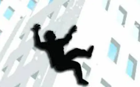 Noida News : चौथी मंजिल से कूदकर मिजोरम निवासी युवक ने की आत्महत्या