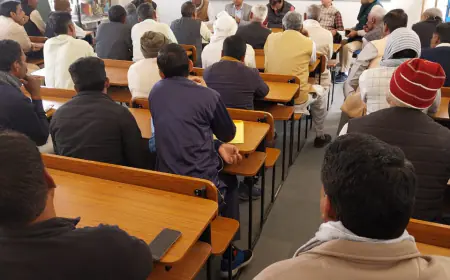 Greater Noida News : ग्रेटर नोएडा प्राधिकरण ने किसानों केे आबादी भूखंडों की पात्रता तय करने के लिए दो गांवों में लगाया शिविर