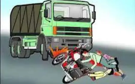 Greater Noida News : हाईवा चालक ने मोटरसाइकिल सवार दो युवकों को कुचला, दोनों की मौत