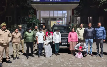 Noida News : अवैध रूप से  फार्म हाउस में आयोजित पार्टी में परोसी जा रही थी  शराब हुए गिरफ्तार