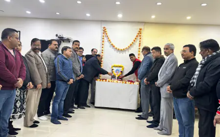 Noida News : उद्यमियों ने आर्थिक नीतियों की सराहना कर पूर्व पीएम को दी श्रद्धांजलि